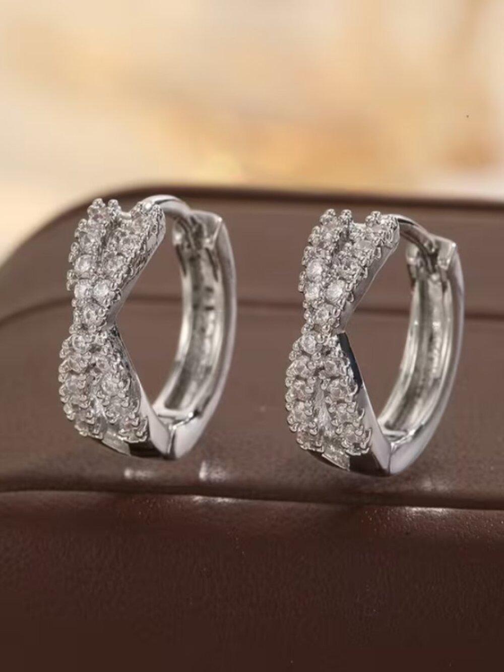 18K White Gold Womens 2ct Diamond Small Hoop Earrings Ladies 18 K Silver Jewelry